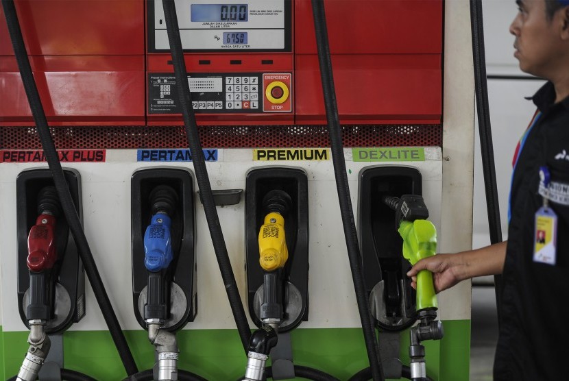 PT. Pertamina (Persero) memberlakukan kenaikan harga tiga bahan bakar khusus.