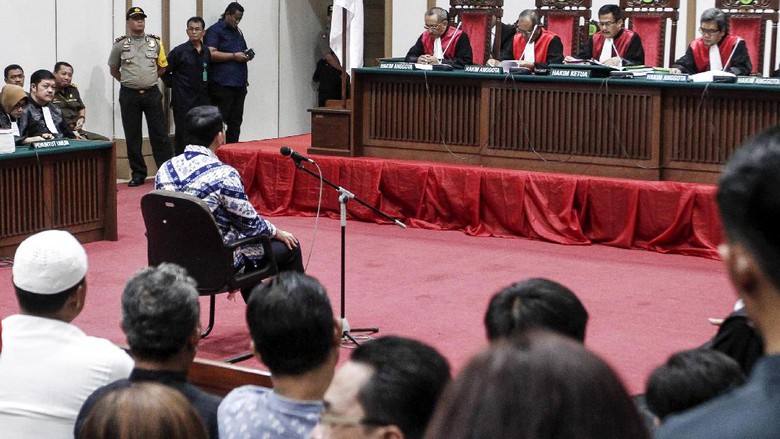 Sidang Ahok vonis