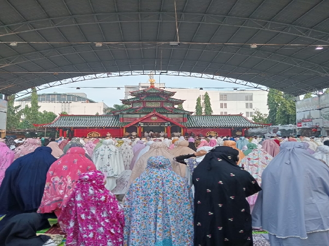 Sholat Id Masjid Cheng Hoo