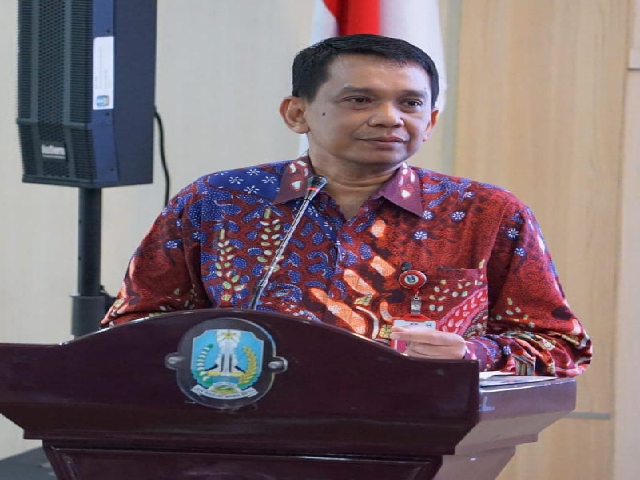 Kepala Dinas Kesehatan Provinsi Jawa Timur, Prof Dr dr Erwin Astha Triyono SpPD-KPTI, FINASIM, MARS