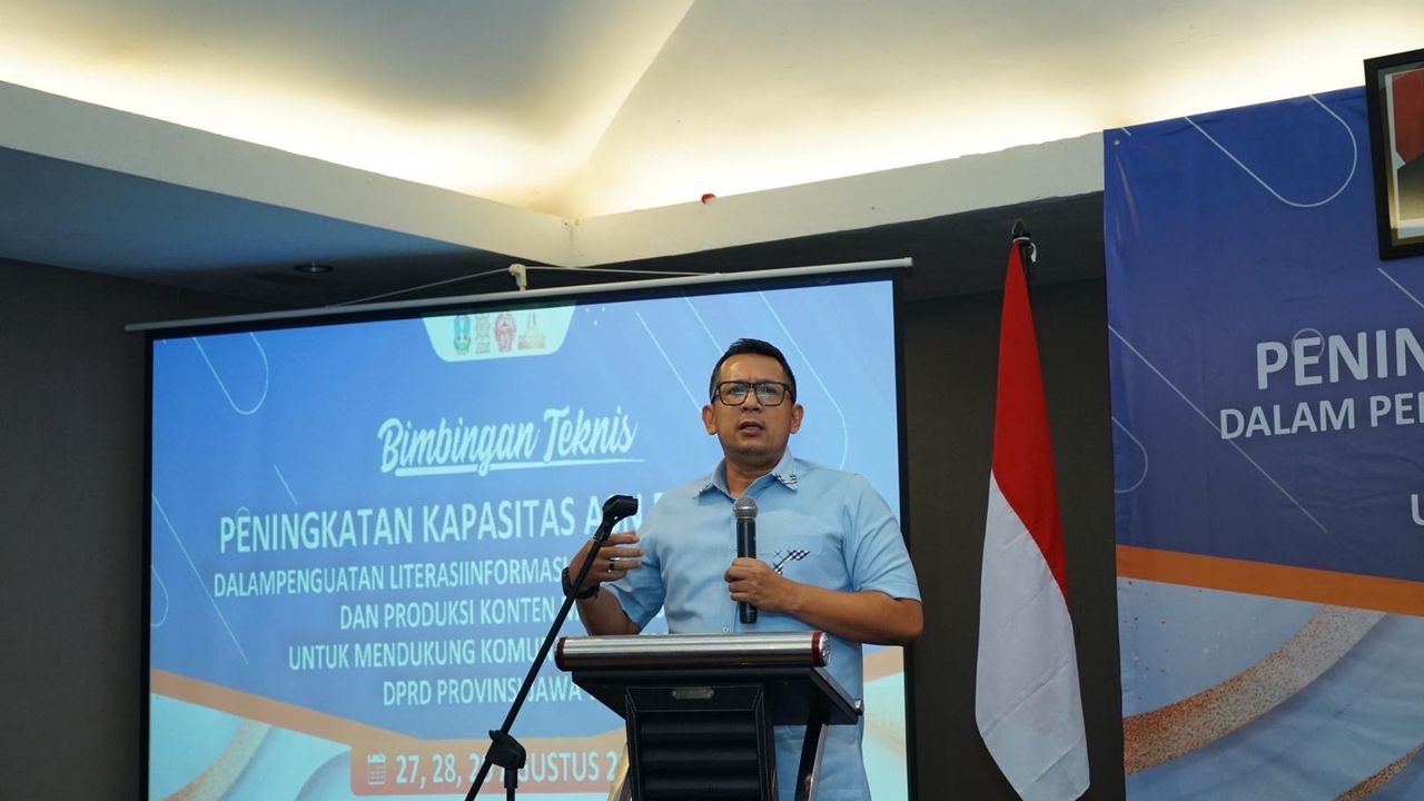 Sekretaris DPRD Jatim Ali Kuncoro