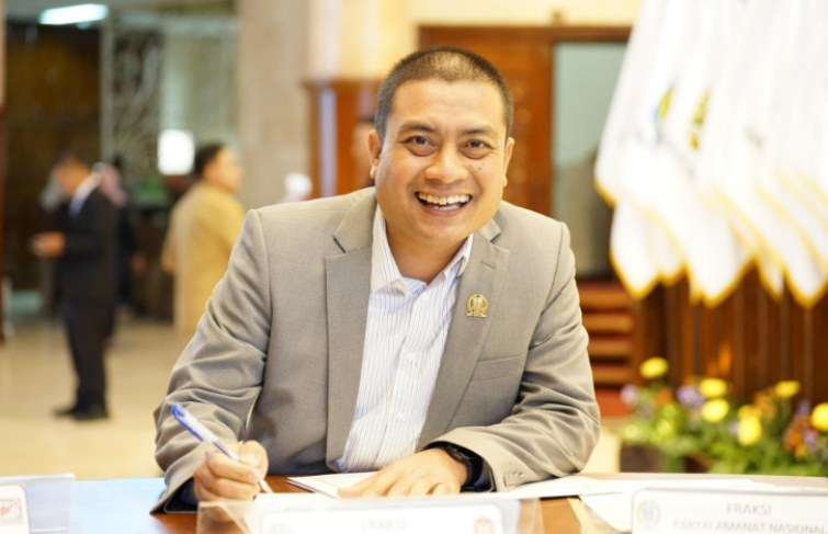Dr Puguh Wiji Pamungkas, MM